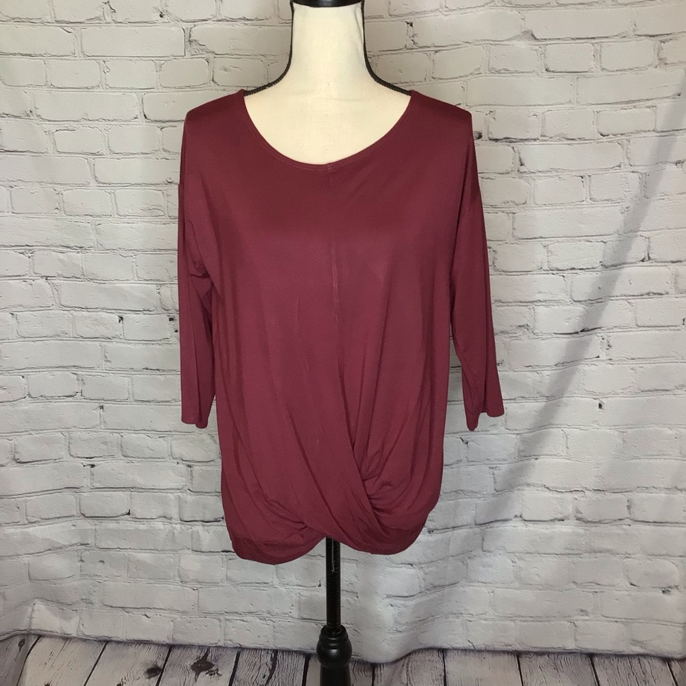St. Tropez West Maroon Ruched Waist 3/4 Sleeve Round Neck Jersey Knit Top Medium